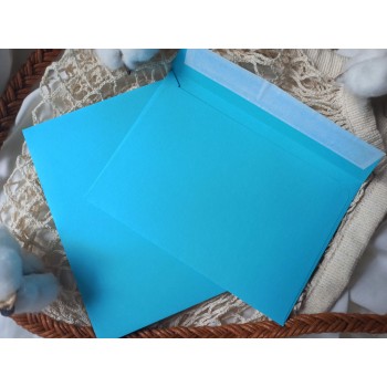 Конверт из цветной бумаги С6 (114*162) голубой